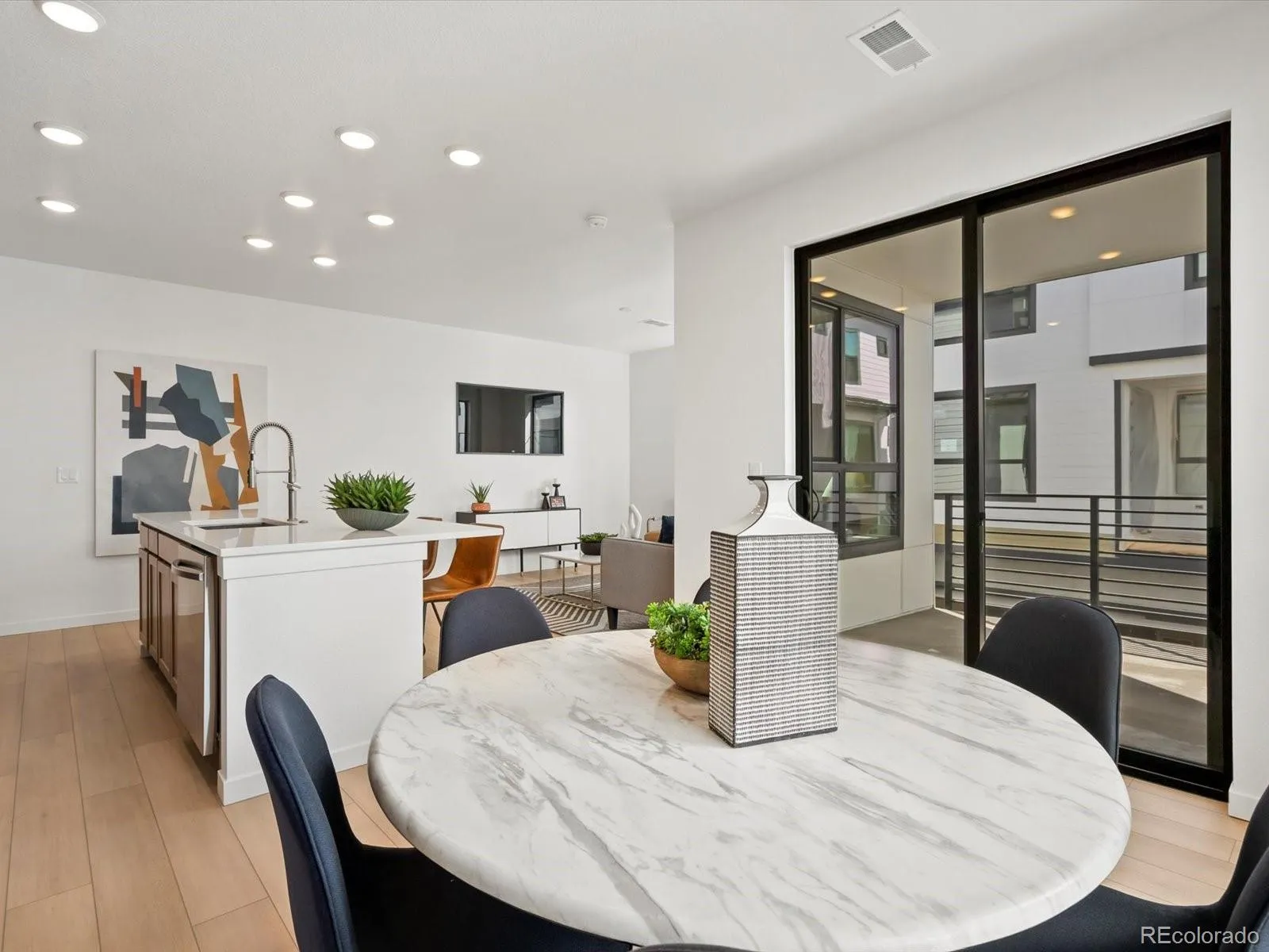 2062 S Holly Street #2 Denver CO 80222 MLS #REC5194767 05232026094419 1600 15