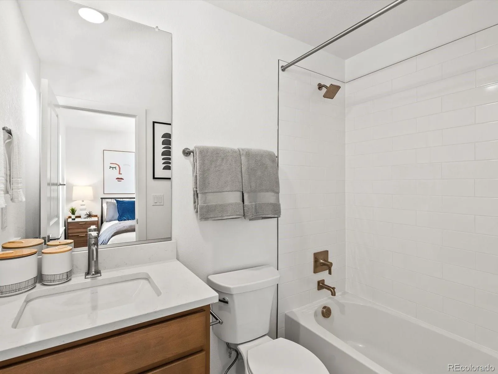 2062 S Holly Street #2 Denver CO 80222 MLS #REC5194767 05232026094419 1600 25