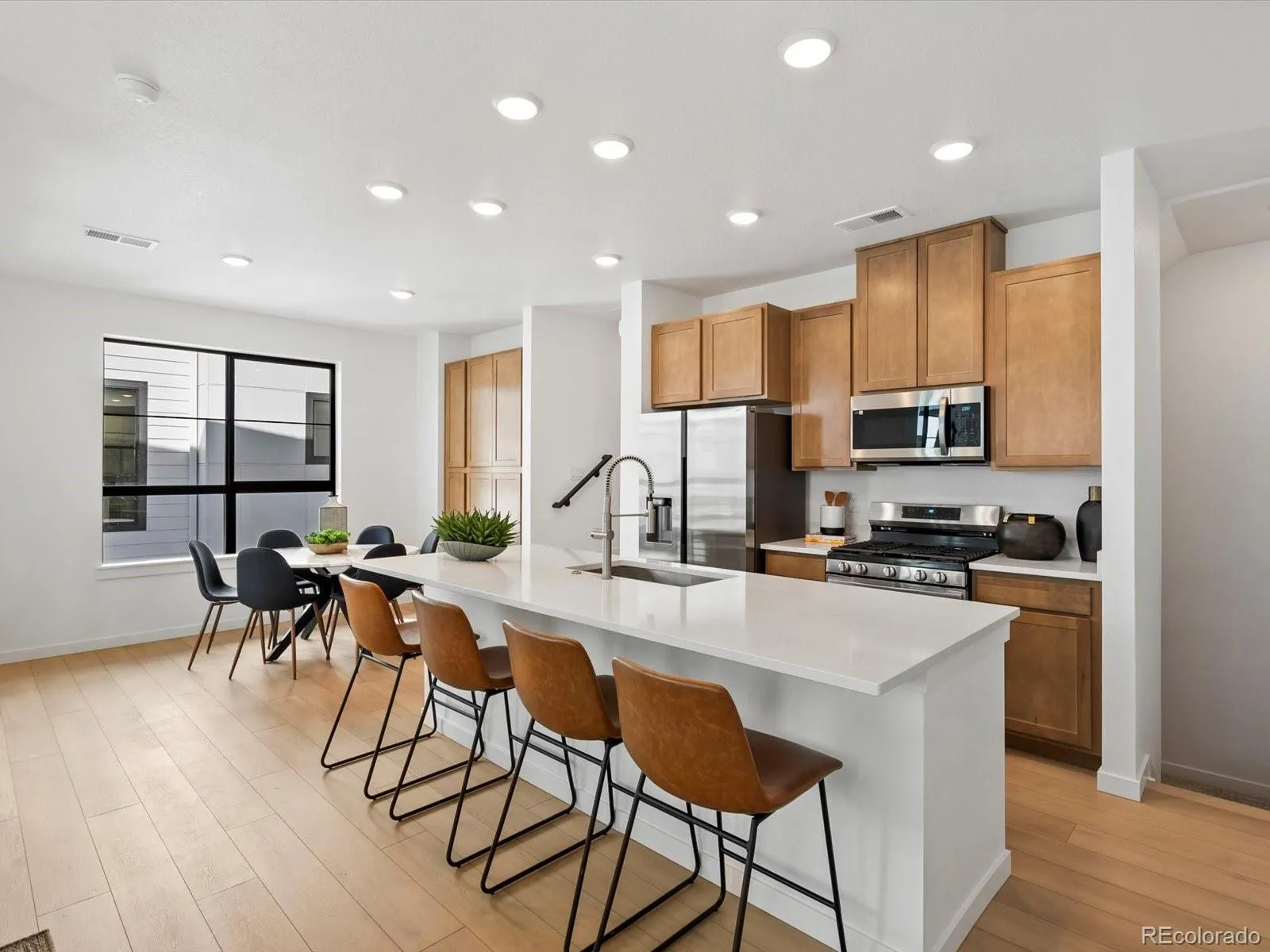 2062 S Holly Street #2 Denver CO 80222 MLS #REC5194767 05232026094419 1600 5