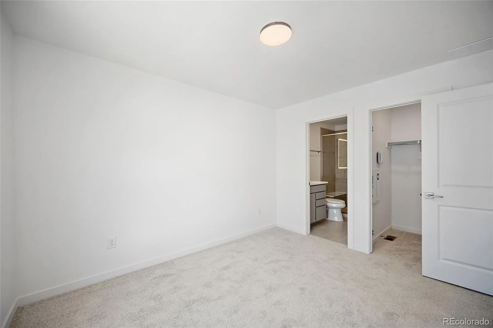 2062 S Holly Street #2 Denver CO 80222 MLS #REC5194767 07172026164639 1600 18
