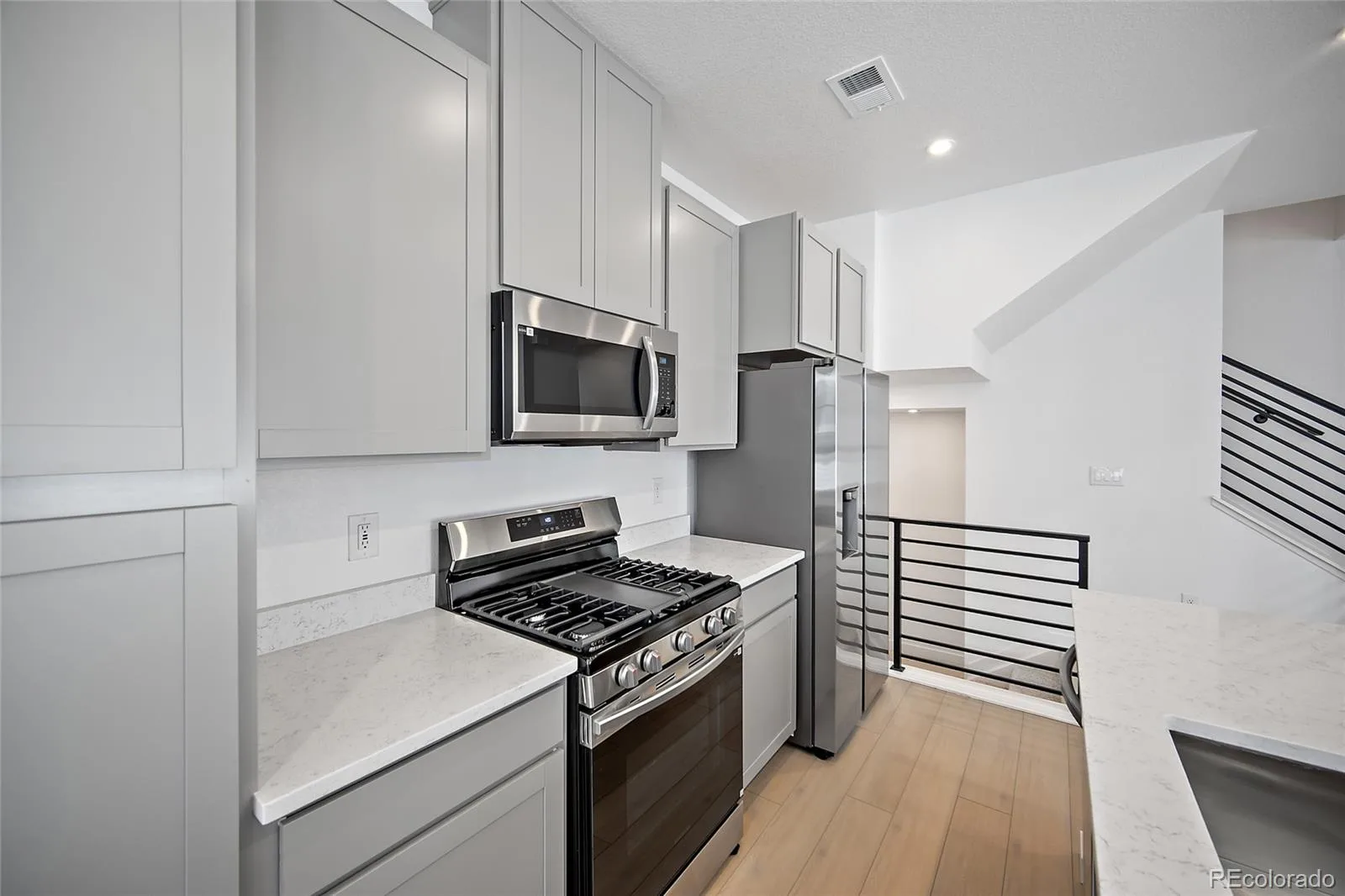 2062 S Holly Street #2 Denver CO 80222 MLS #REC5194767 07172026164639 1600 4