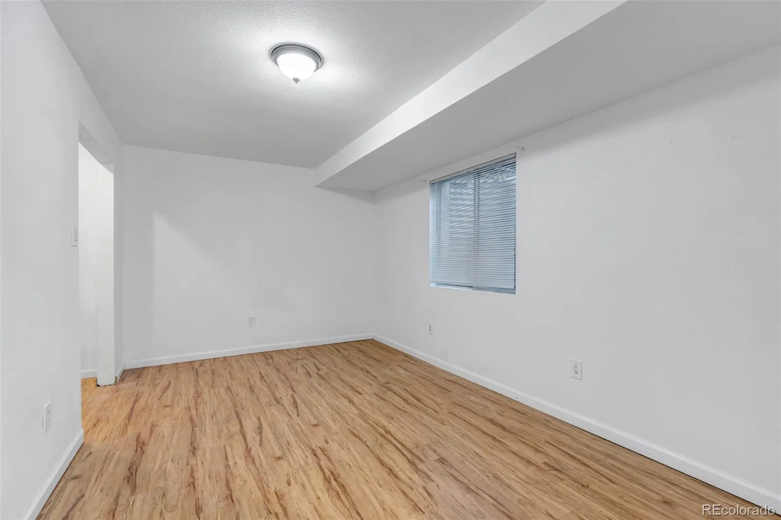 19284 E Amherst Drive Aurora CO 80013 MLS #REC5195016 05092026235215 1600 26