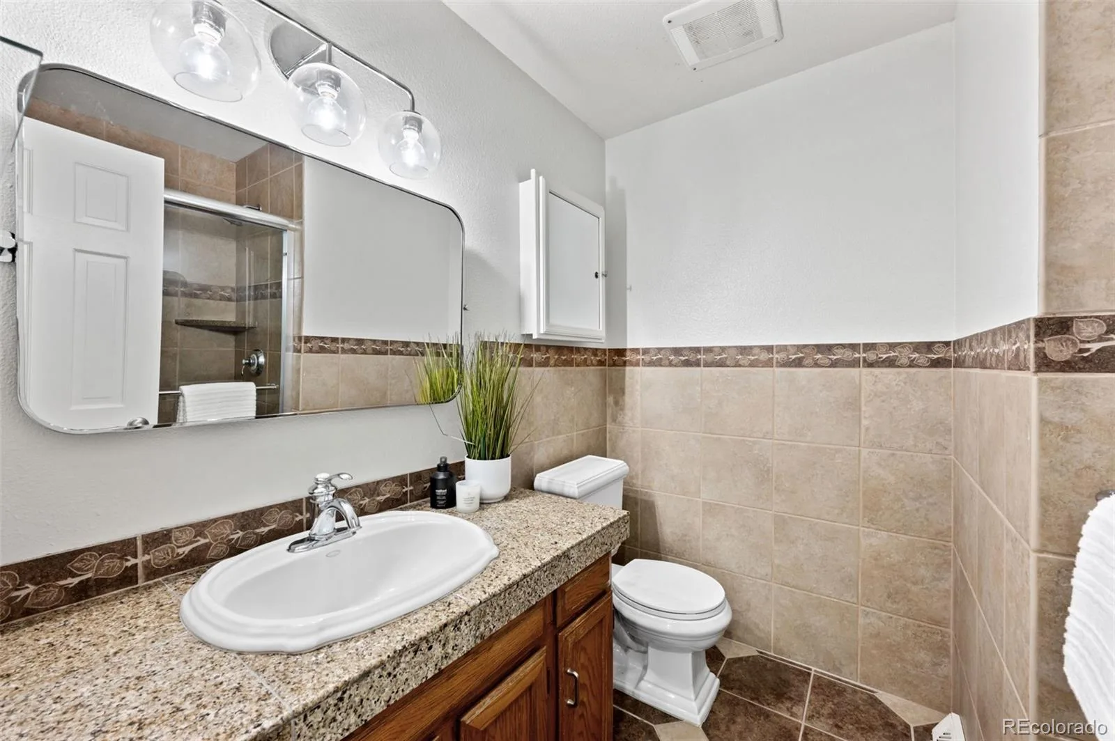 7993 S Trenton Street Centennial CO 80112 MLS #REC5196666 07082026183021 1600 35