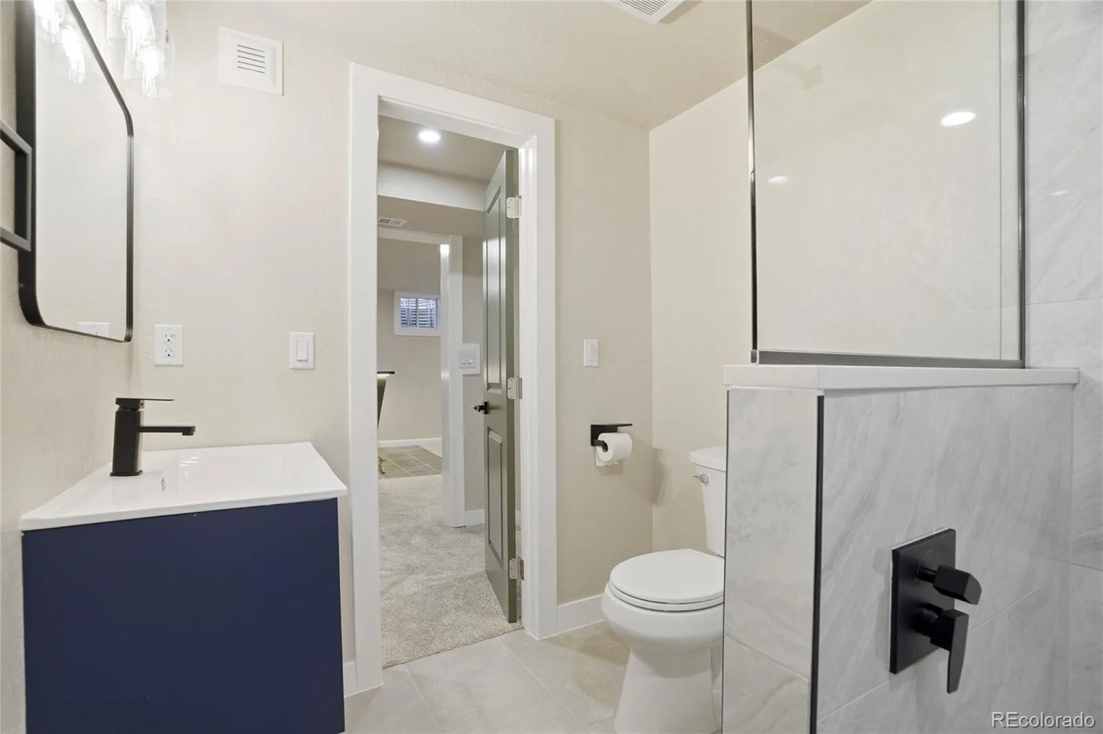 04062026040220 1600 30