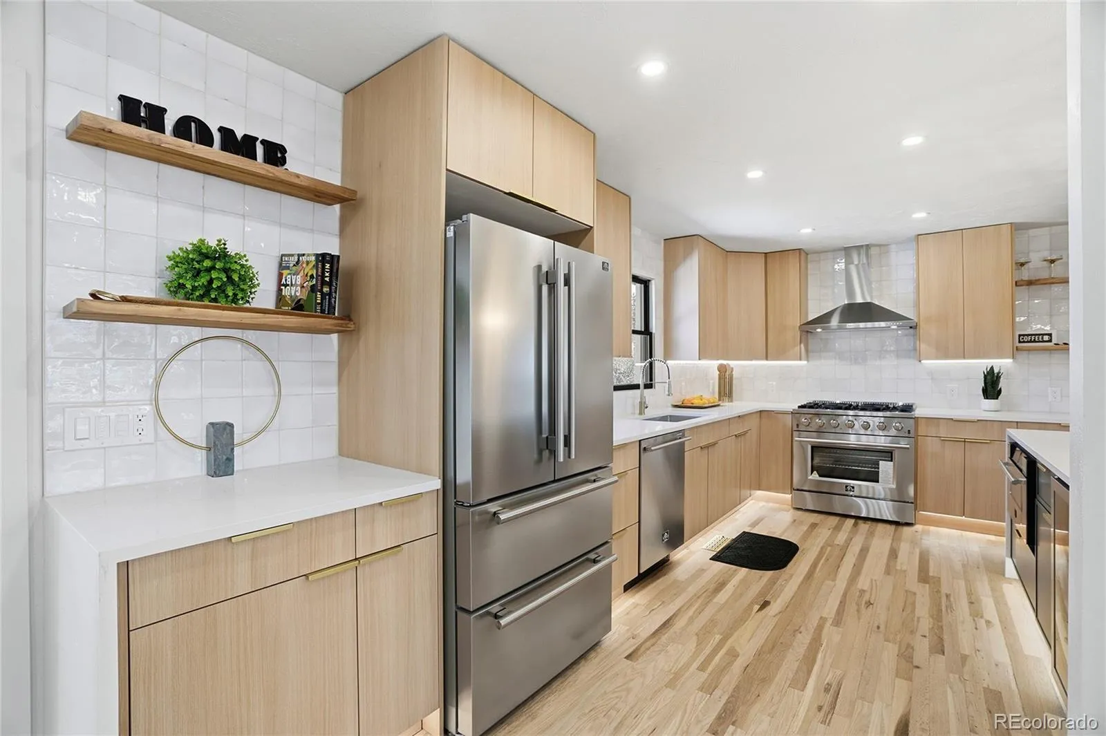 04062026040220 1600 8