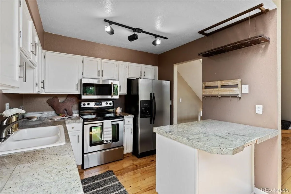 12543 E Cornell Circle Aurora CO 80014 | MLS #REC5197582 08132026212612 1200 21