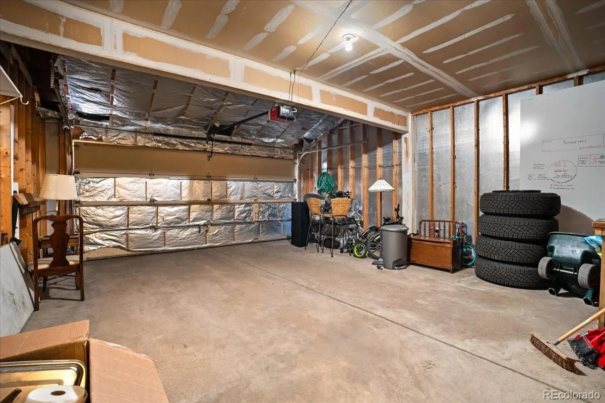12543 E Cornell Circle Aurora CO 80014 | MLS #REC5197582 08132026212612 1200 45