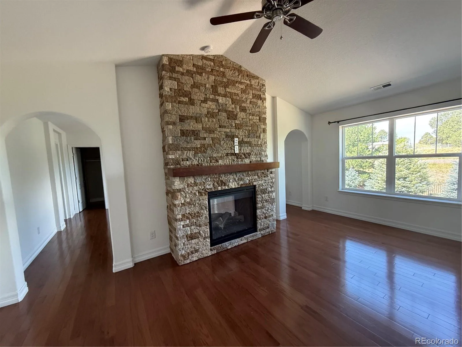 26004 E Elmhurst Place Aurora CO 80016 | MLS #REC5200481 07182026212438 1600 23