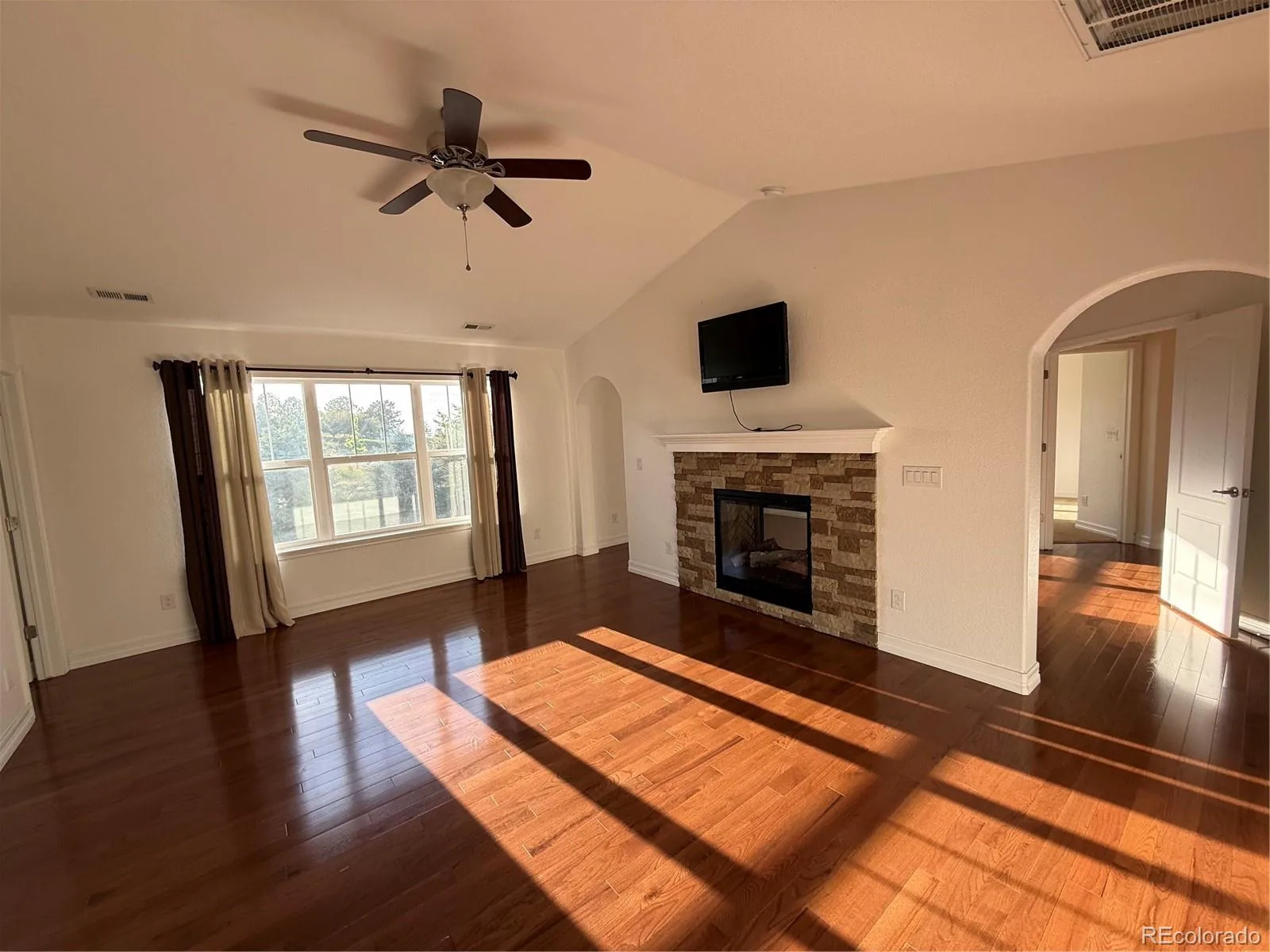26004 E Elmhurst Place Aurora CO 80016 | MLS #REC5200481 07182026212438 1600 25