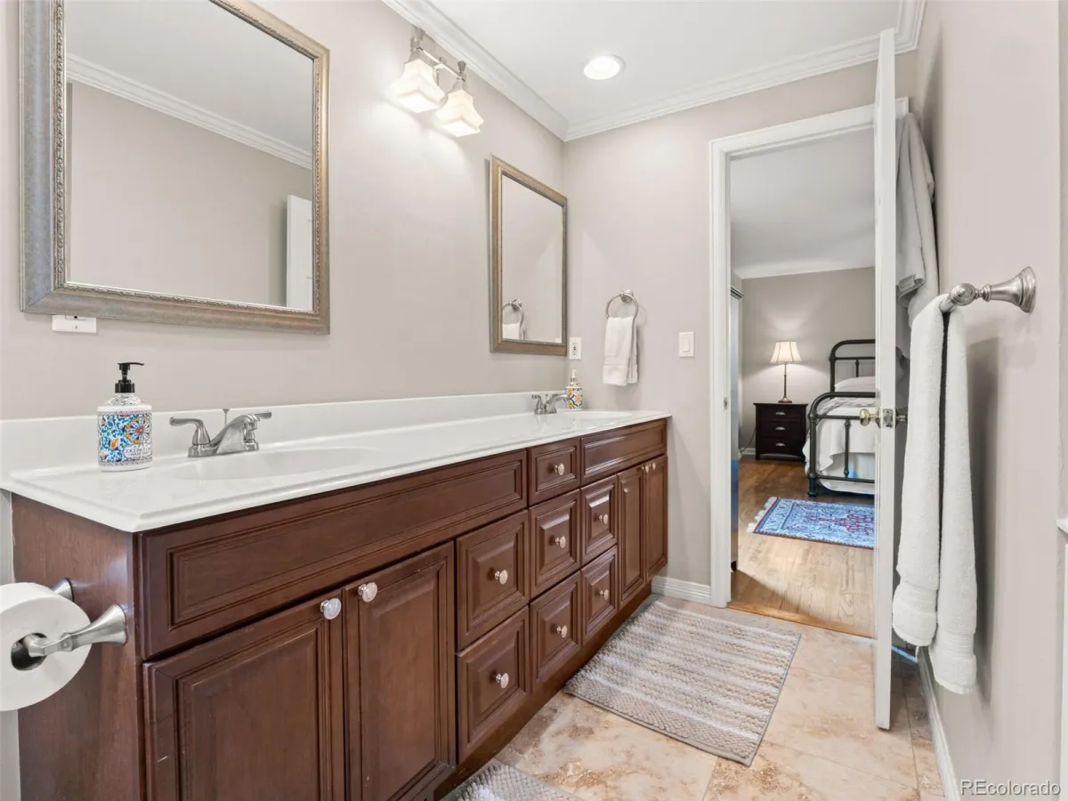 04092026223654 1200 24