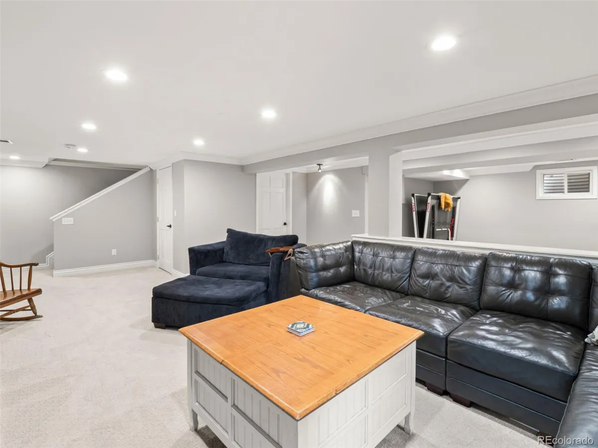 04092026223654 1200 38