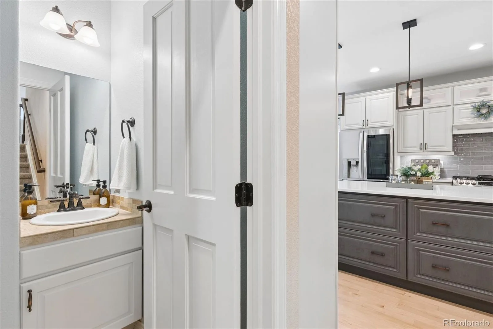7141 S Elk Court Aurora CO 80016 MLS #REC5203019 07092026230526 1600 22