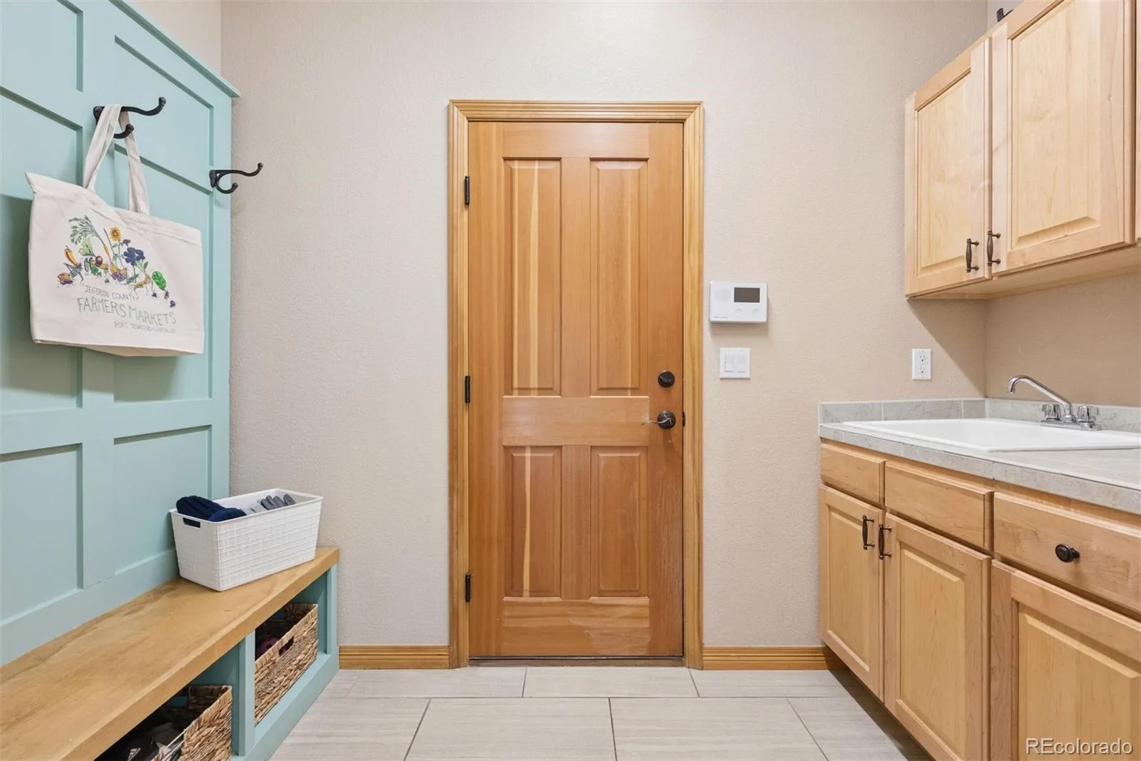 7141 S Elk Court Aurora CO 80016 MLS #REC5203019 07092026230526 1600 23