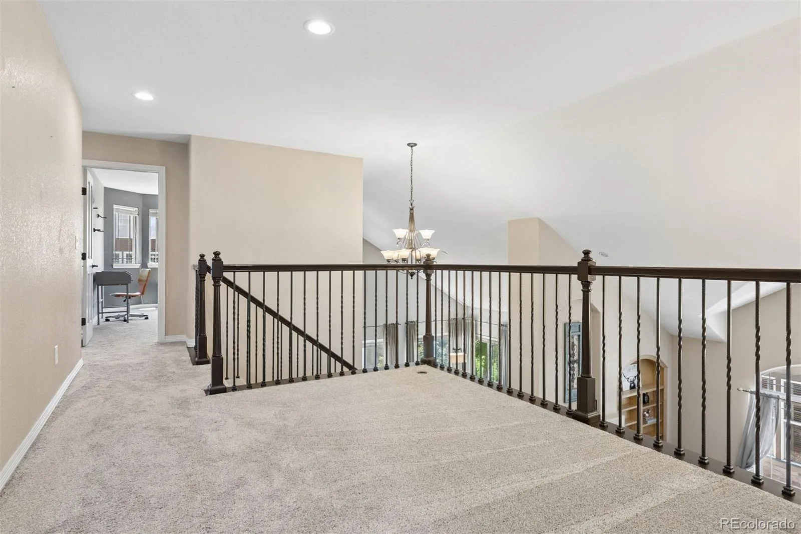 7141 S Elk Court Aurora CO 80016 MLS #REC5203019 07092026230526 1600 25