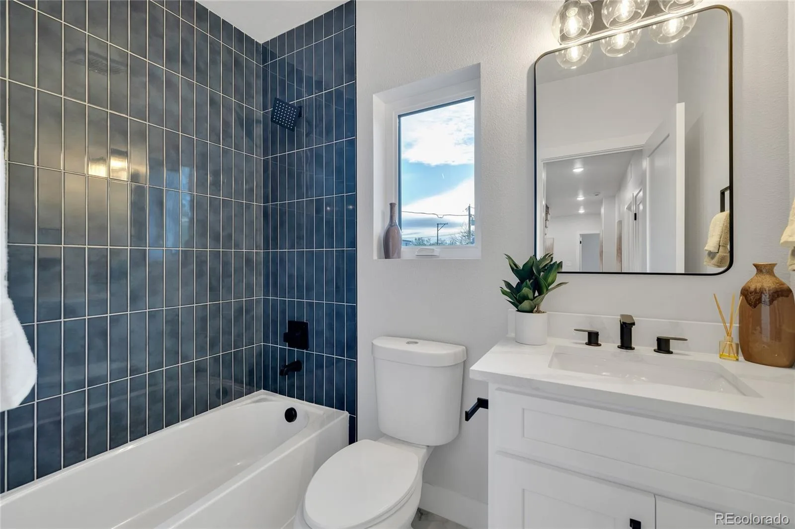 2339 N Irving Denver CO 80211 | MLS #REC5204725 08202026211606 1600 35