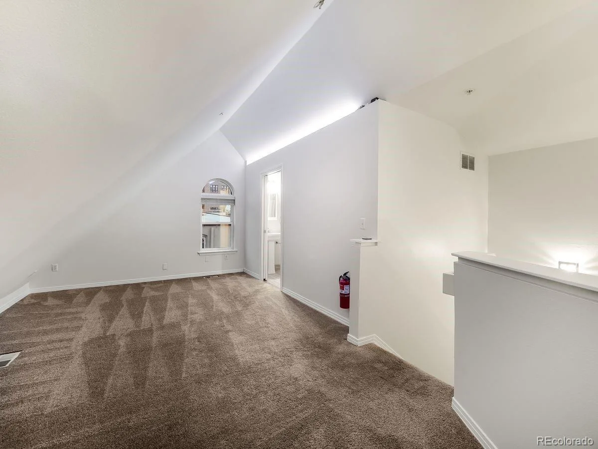 1641 Washington Street #G Denver CO 80203 MLS #REC5204800 07092026223634 1200 21
