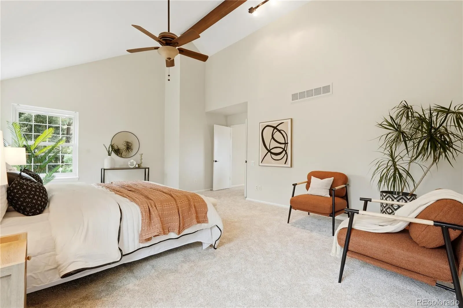204 Corby Place Castle Pines CO 80108 MLS #REC5205349 05222026221043 1600 22