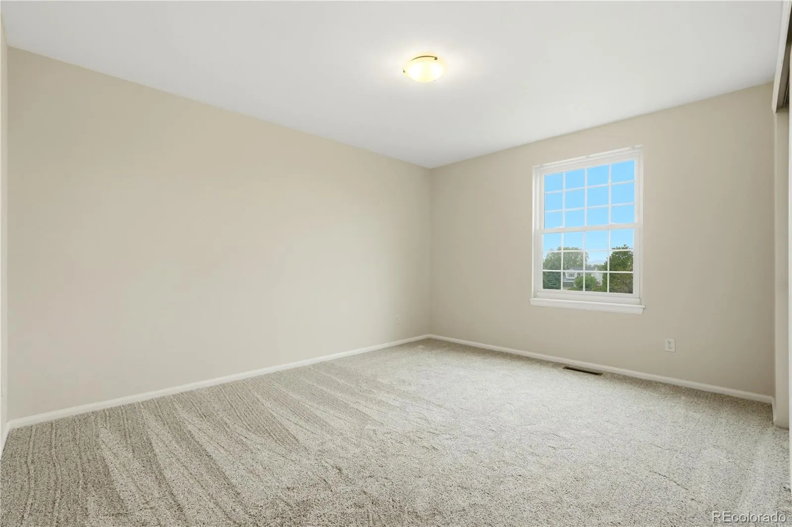 204 Corby Place Castle Pines CO 80108 MLS #REC5205349 05222026221043 1600 32
