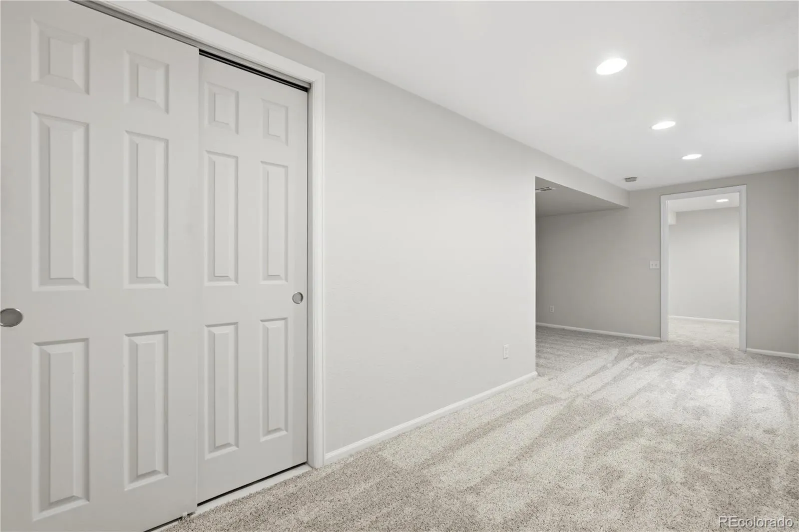 204 Corby Place Castle Pines CO 80108 MLS #REC5205349 05222026221043 1600 40