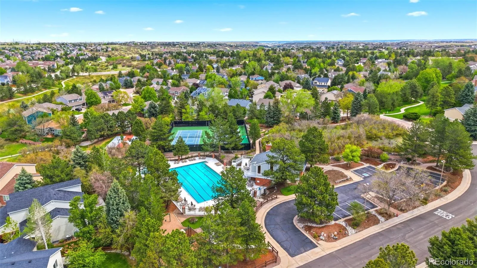 204 Corby Place Castle Pines CO 80108 MLS #REC5205349 05222026221043 1600 49
