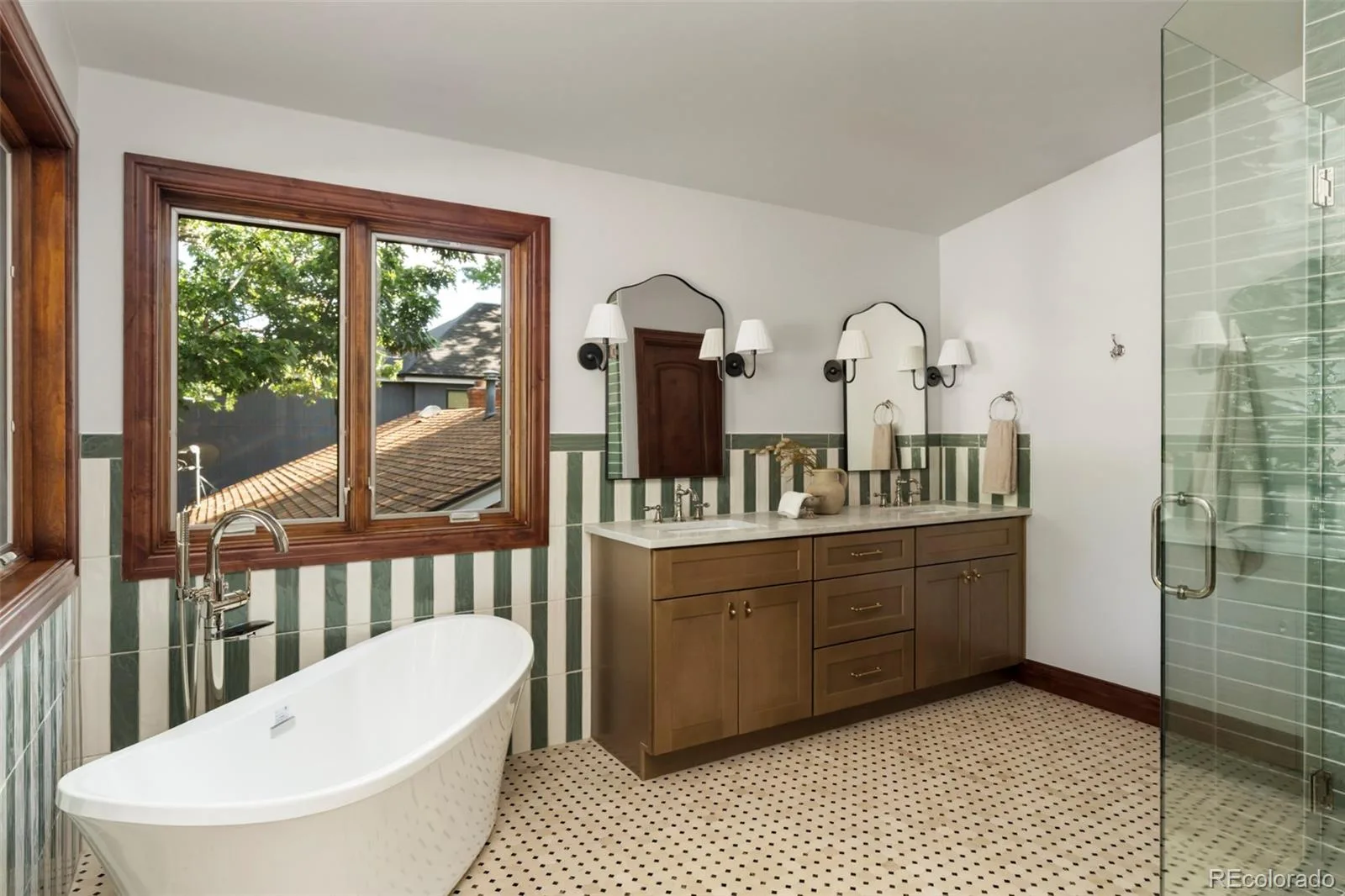 1026 S Cook Street Denver CO 80209 MLS #REC5205730 06202026054955 1600 19
