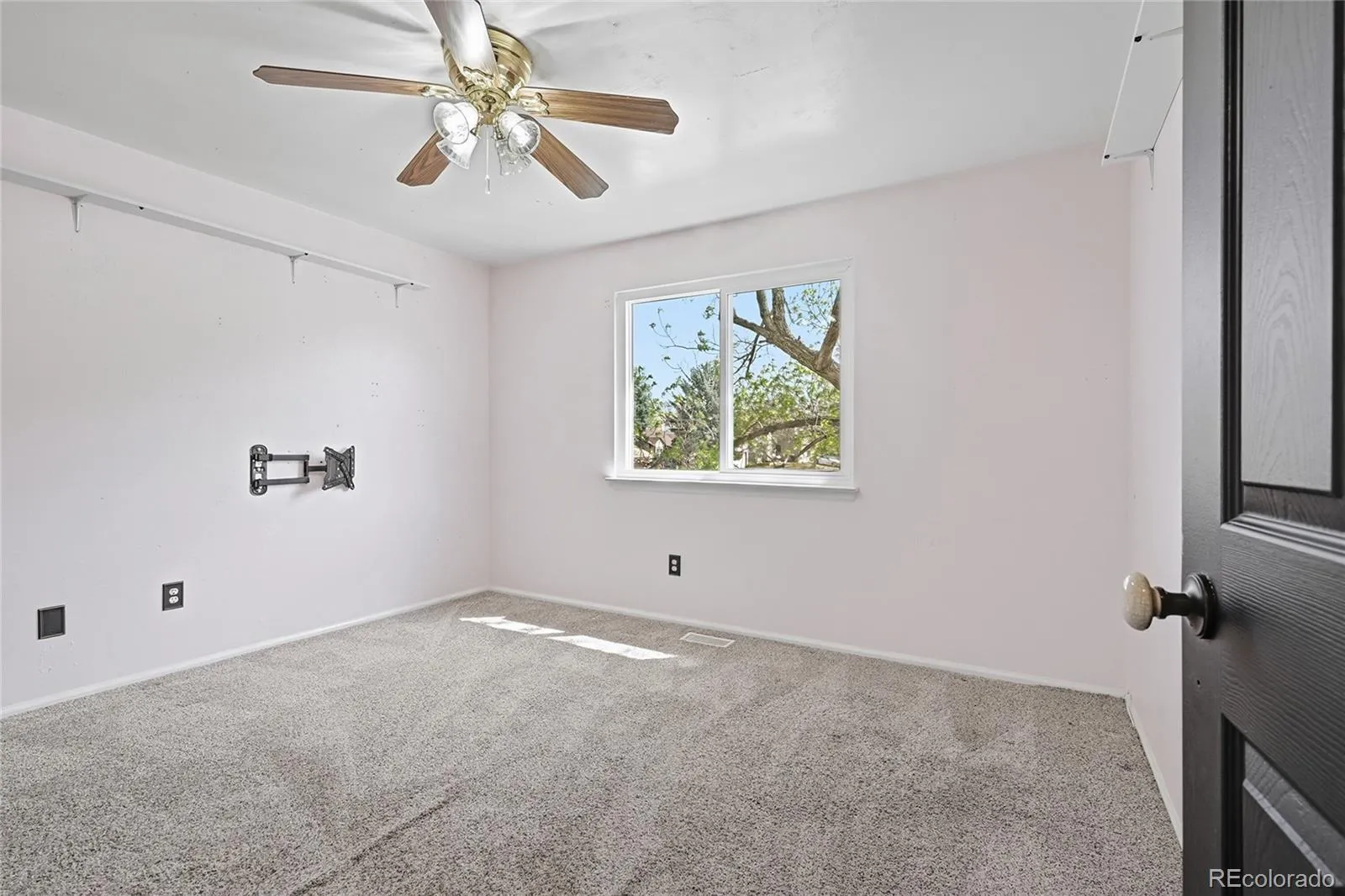 04132026135253 1600 10