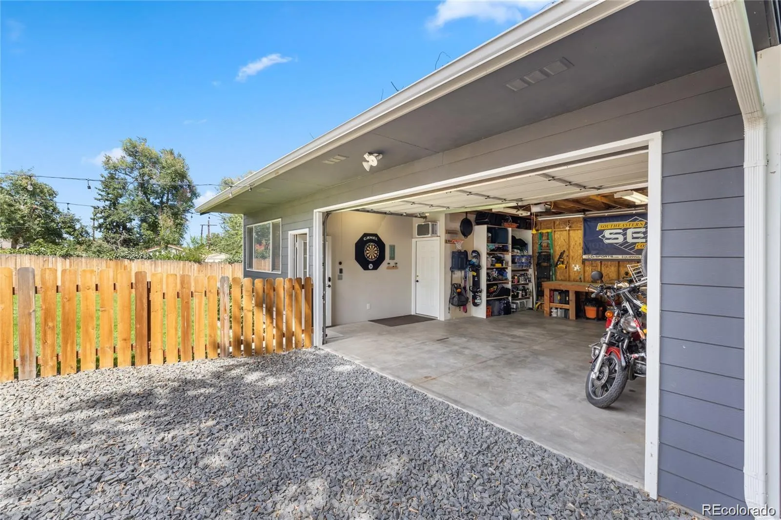 04092026174329 1600 28