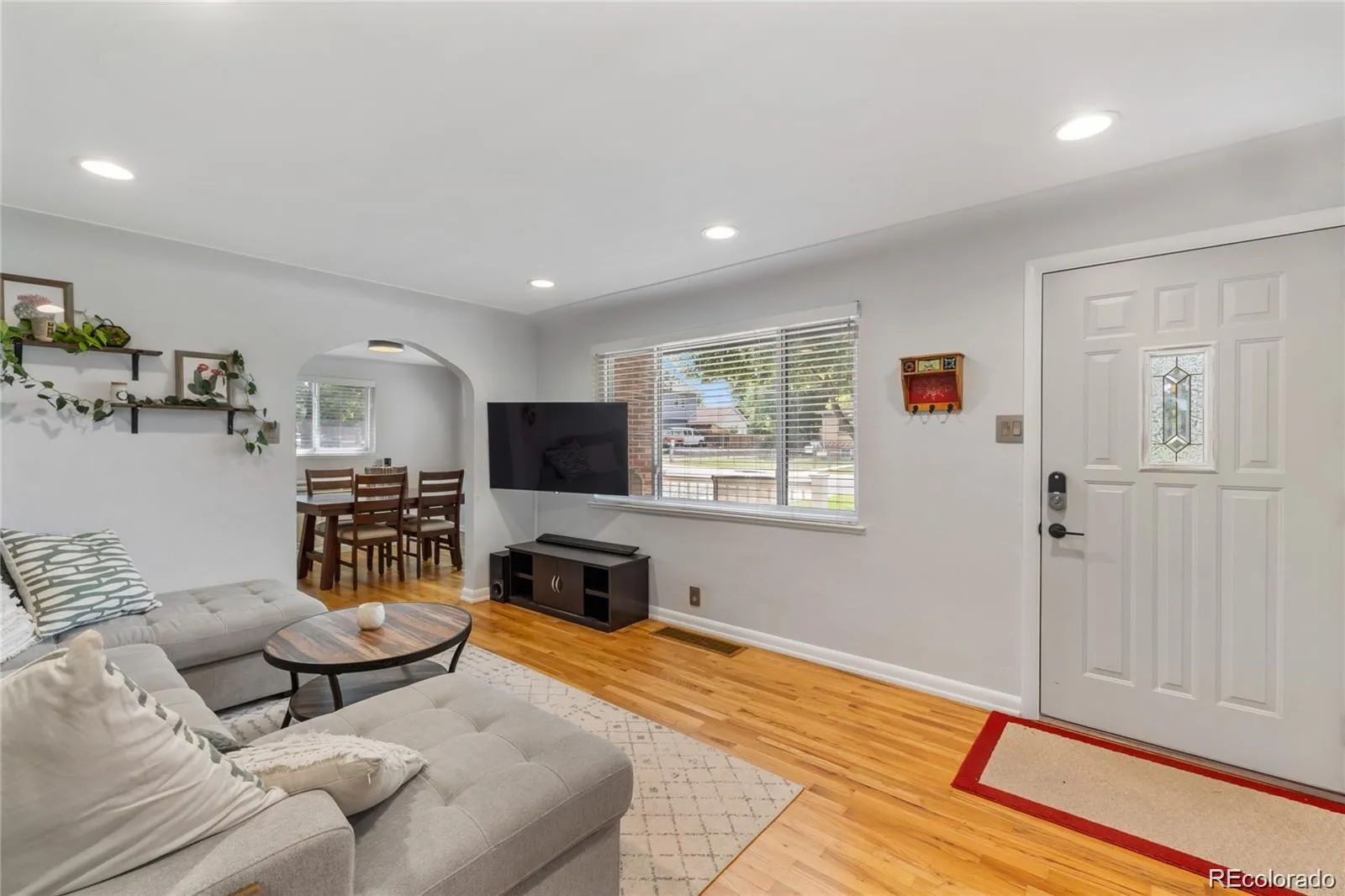 04092026174329 1600 4