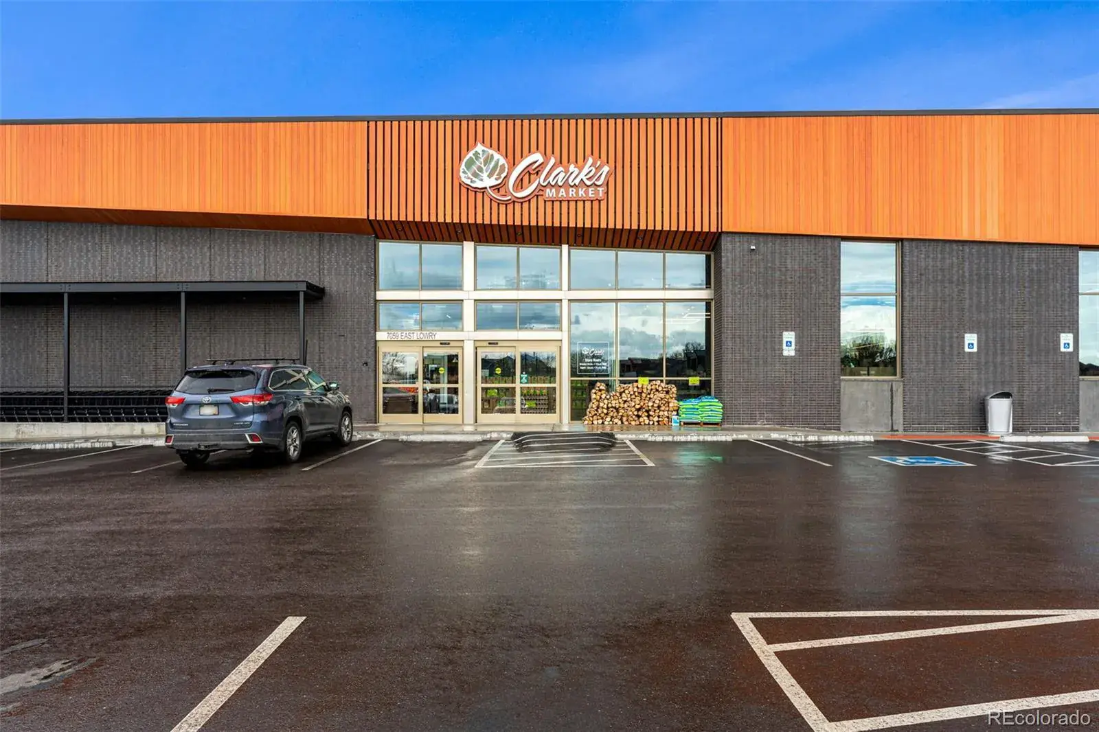 12182025173903 1600 10