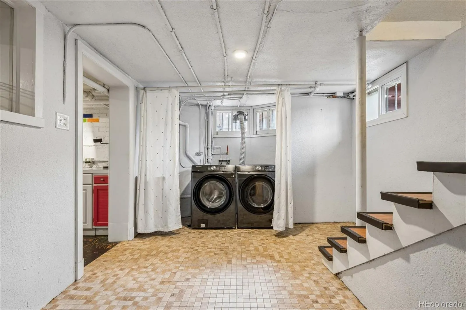 04042026135655 1600 28