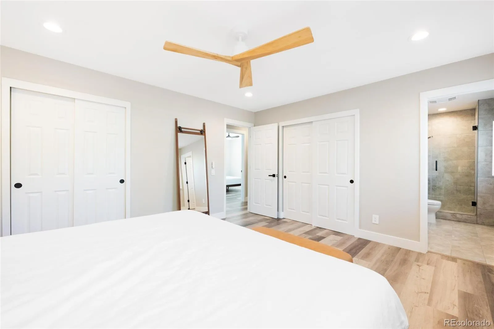 9012 W Center Avenue Lakewood CO 80226 MLS #REC5212313 05142026155903 1600 15