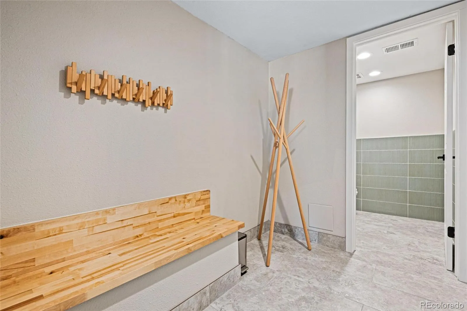 9012 W Center Avenue Lakewood CO 80226 MLS #REC5212313 05142026155903 1600 31