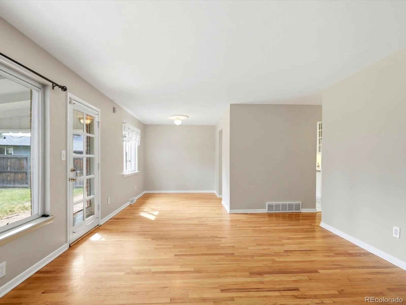 778 W Briarwood Avenue Littleton CO 80120 MLS #REC5212441 07082026222909 1600 14