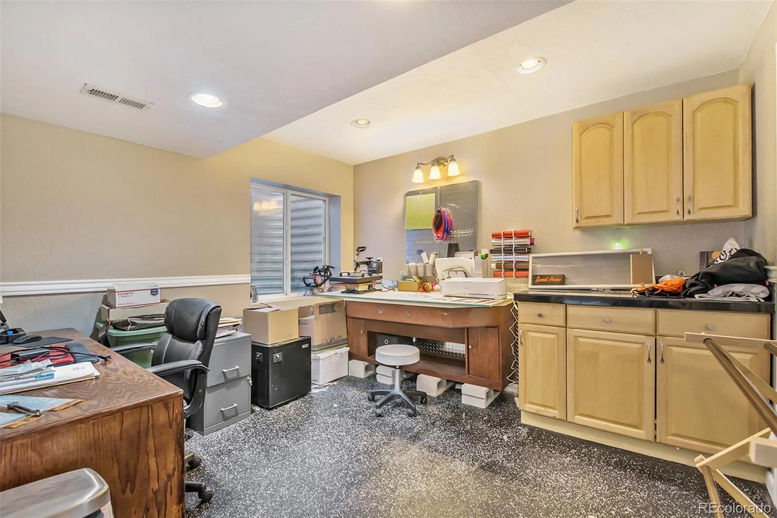 11058 Oswego Street Commerce City CO 80640 | MLS #REC5213326 08252026005500 1600 19