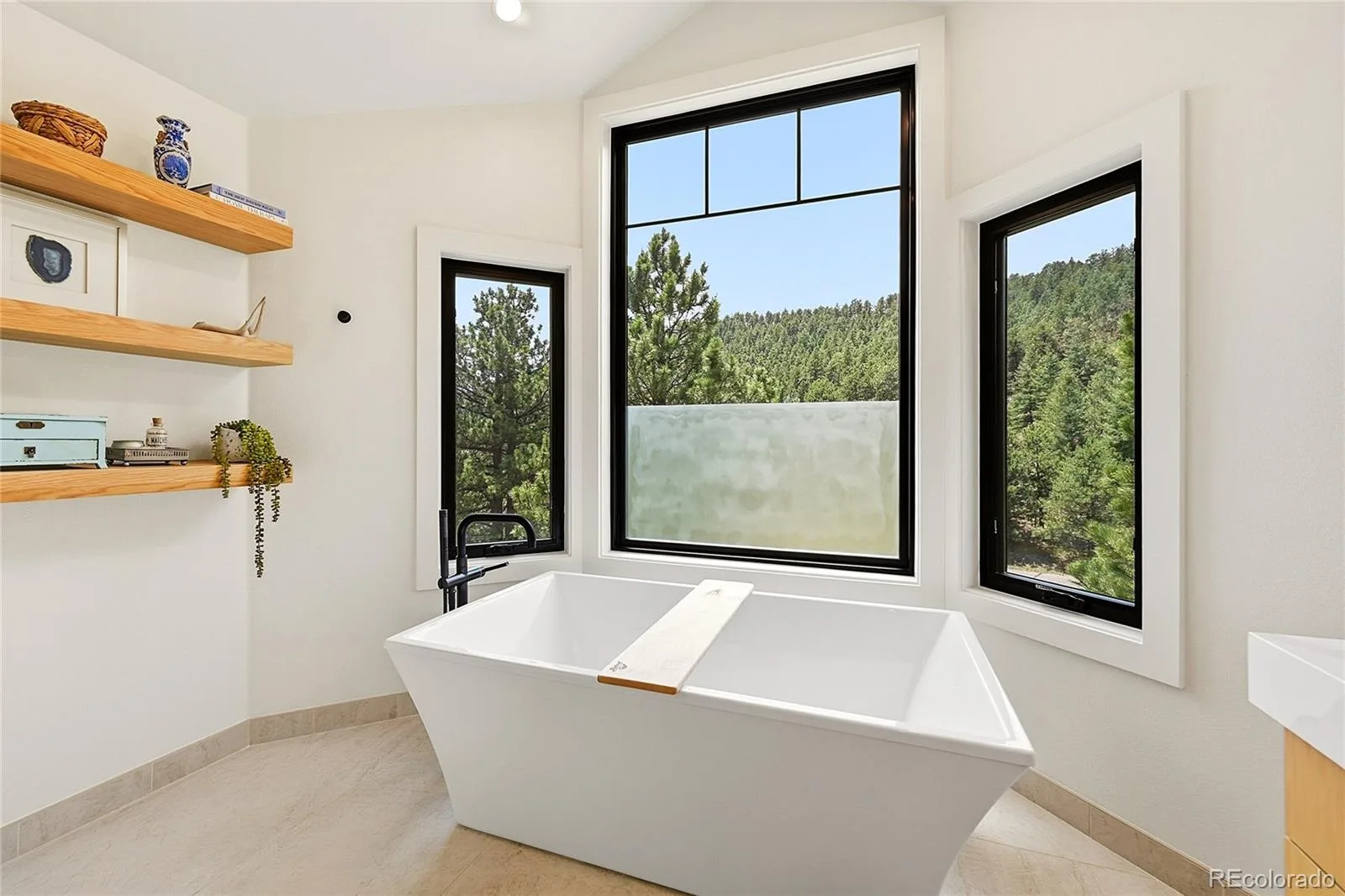 1922 Baldy Lane Evergreen CO 80439 | MLS #REC5214287 08102026182359 1600 25