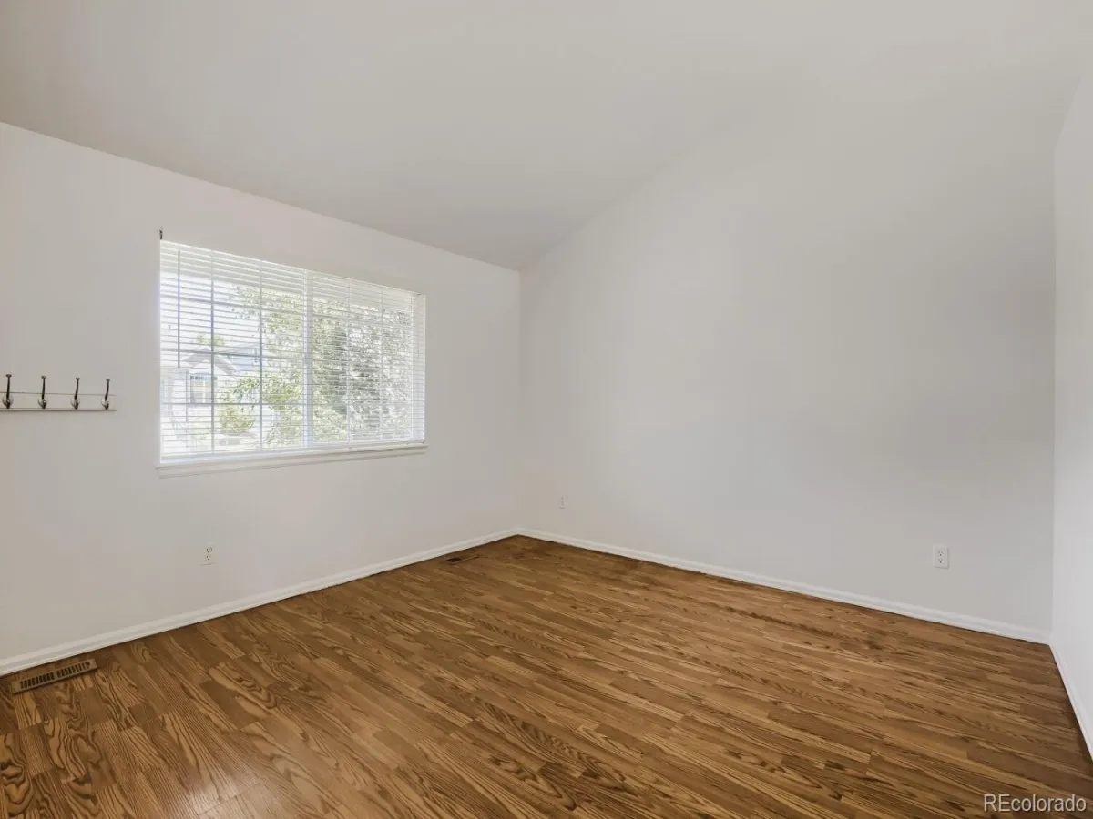 1633 Deerwood Drive Longmont CO 80504 MLS #REC5214990 05152026195827 1200 11