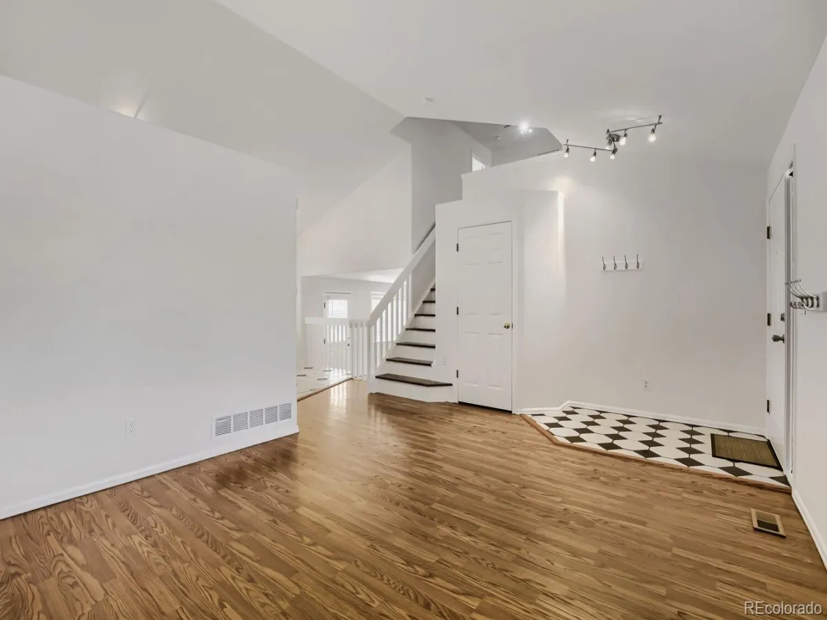 1633 Deerwood Drive Longmont CO 80504 MLS #REC5214990 05152026195827 1200 12