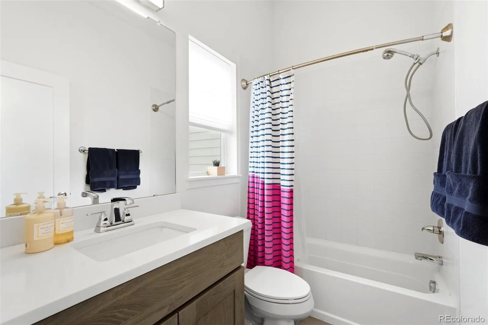 8711 E Hampden Avenue #11 Denver CO 80231 | MLS #REC5215855 08252026155332 1600 27