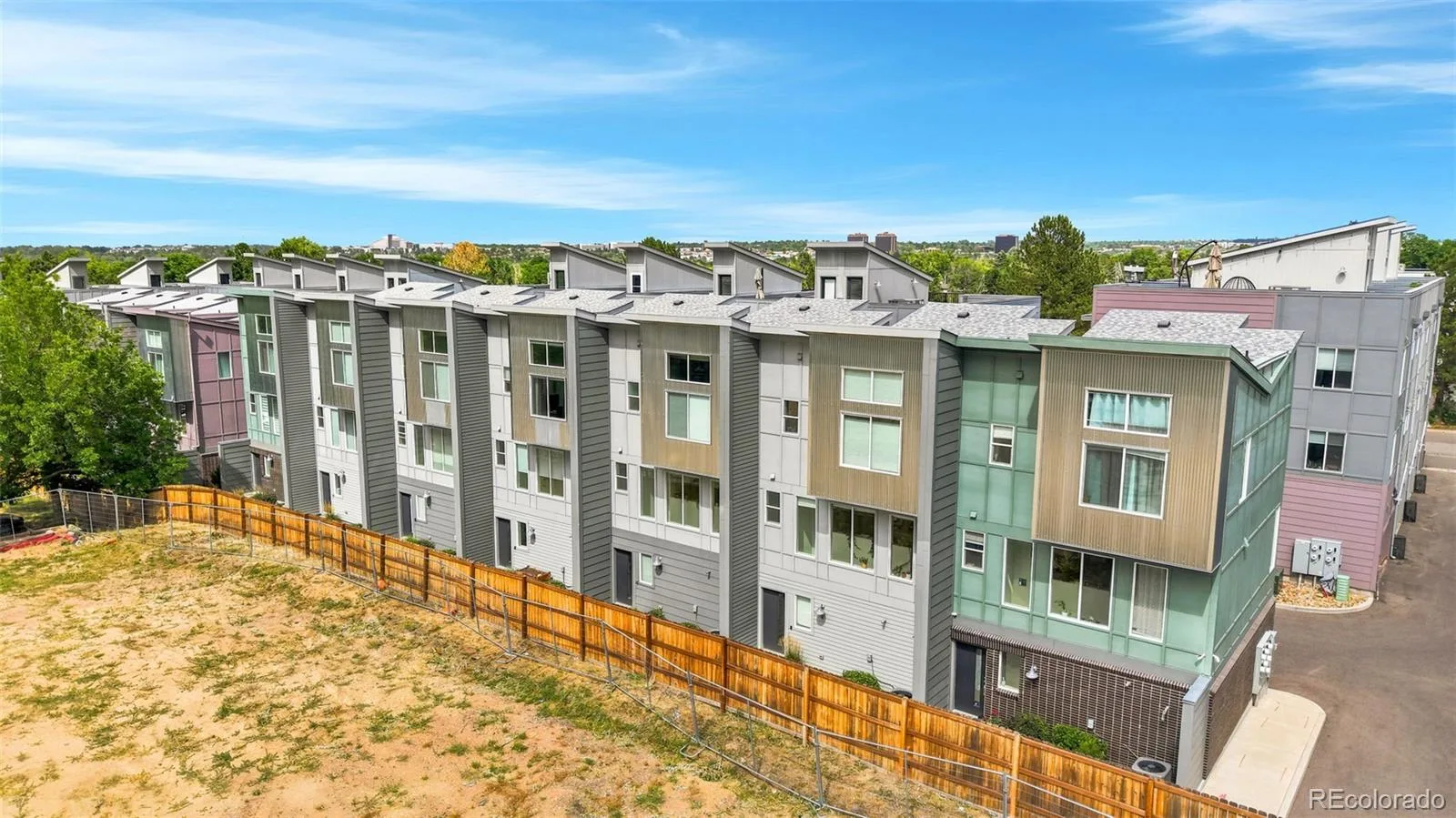 8711 E Hampden Avenue #11 Denver CO 80231 | MLS #REC5215855 08252026155332 1600 34