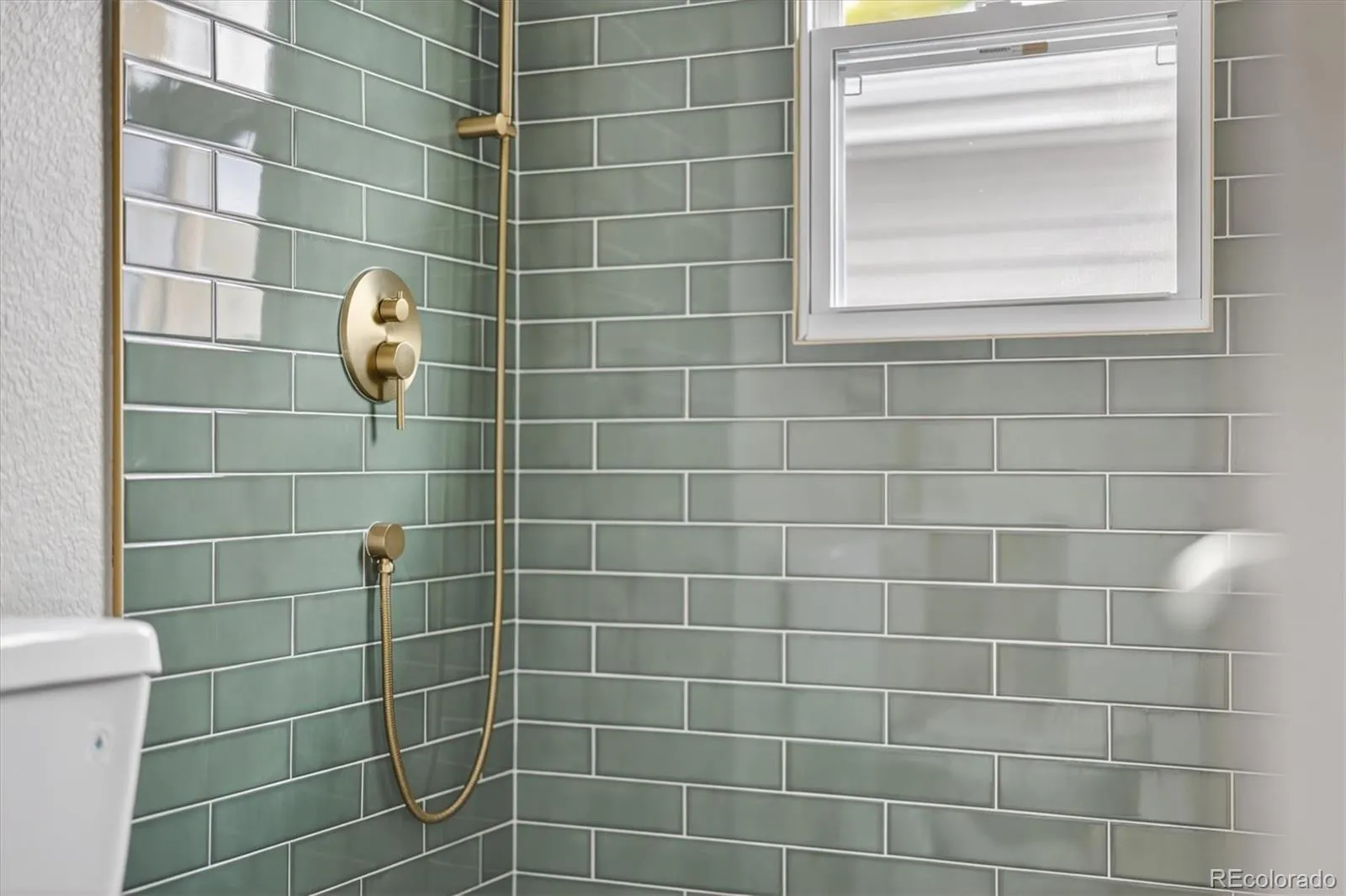 04172026185356 1600 14