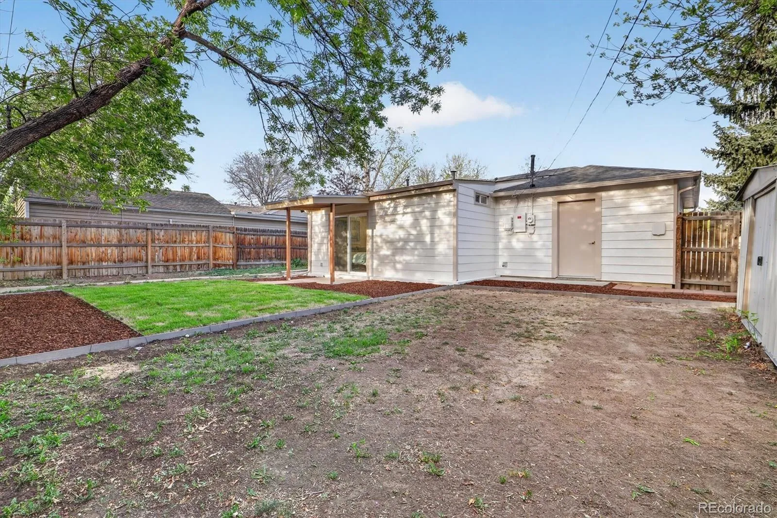 04172026185356 1600 30