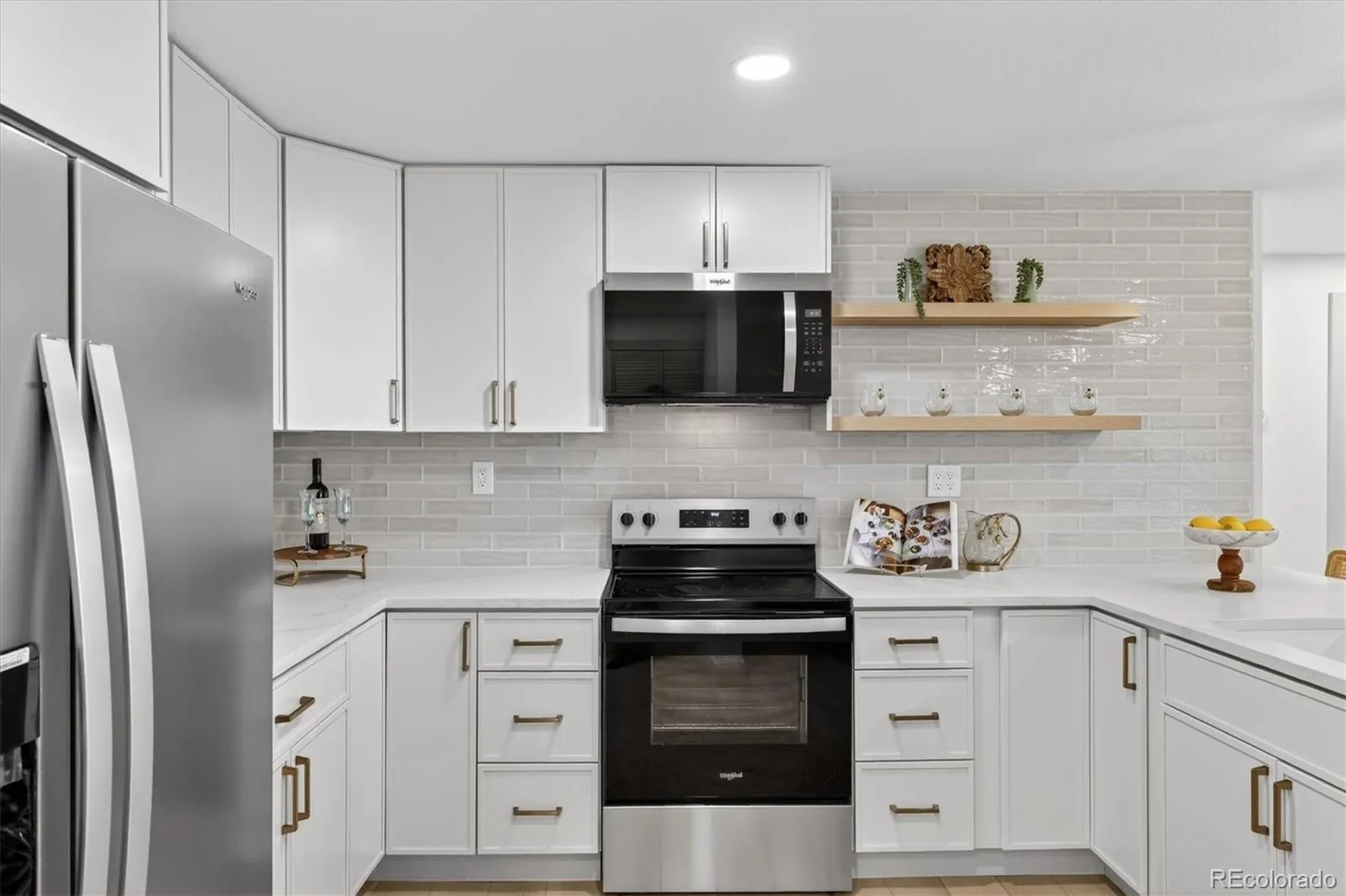 04172026185356 1600 32