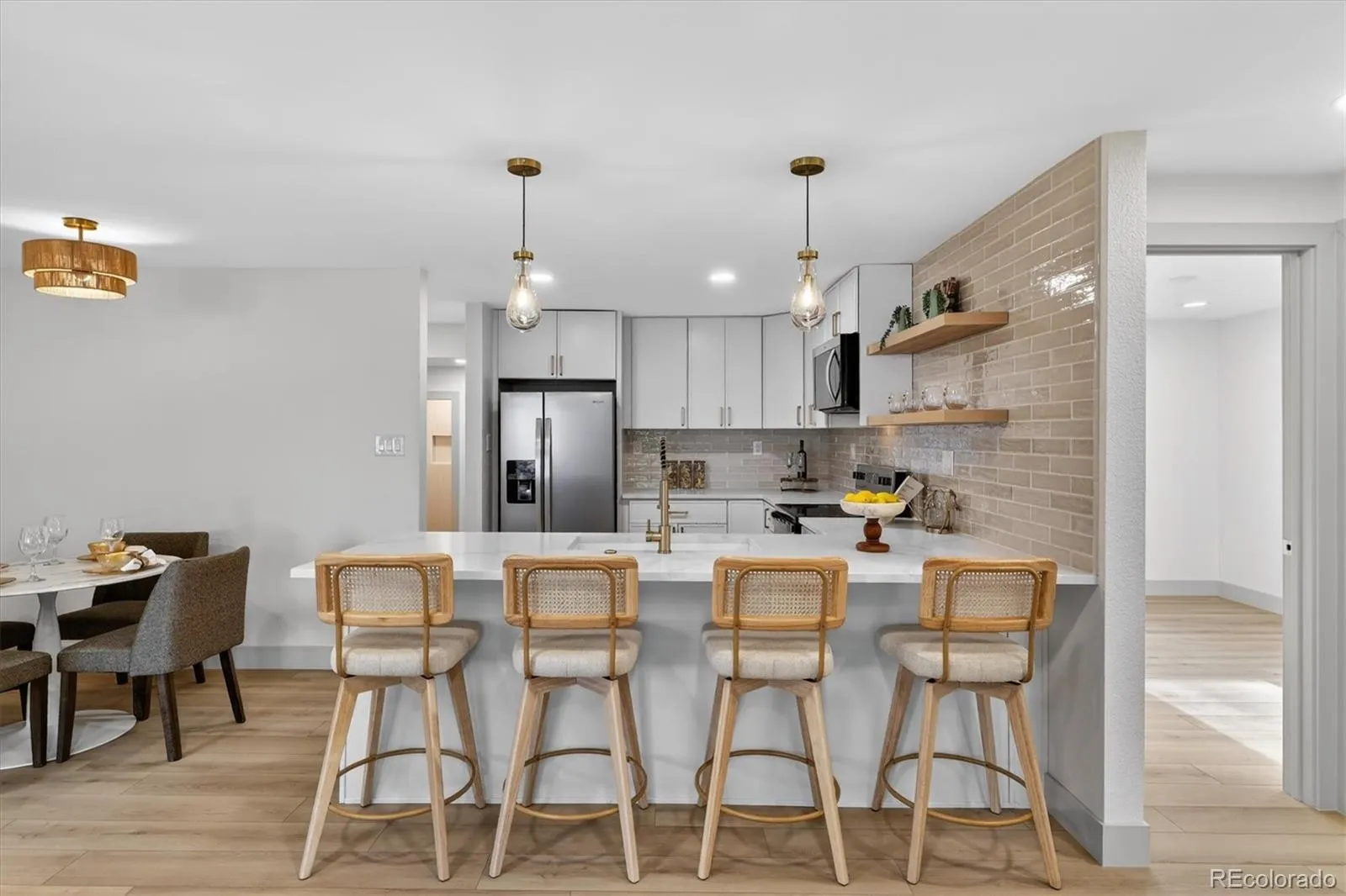 04172026185356 1600 8