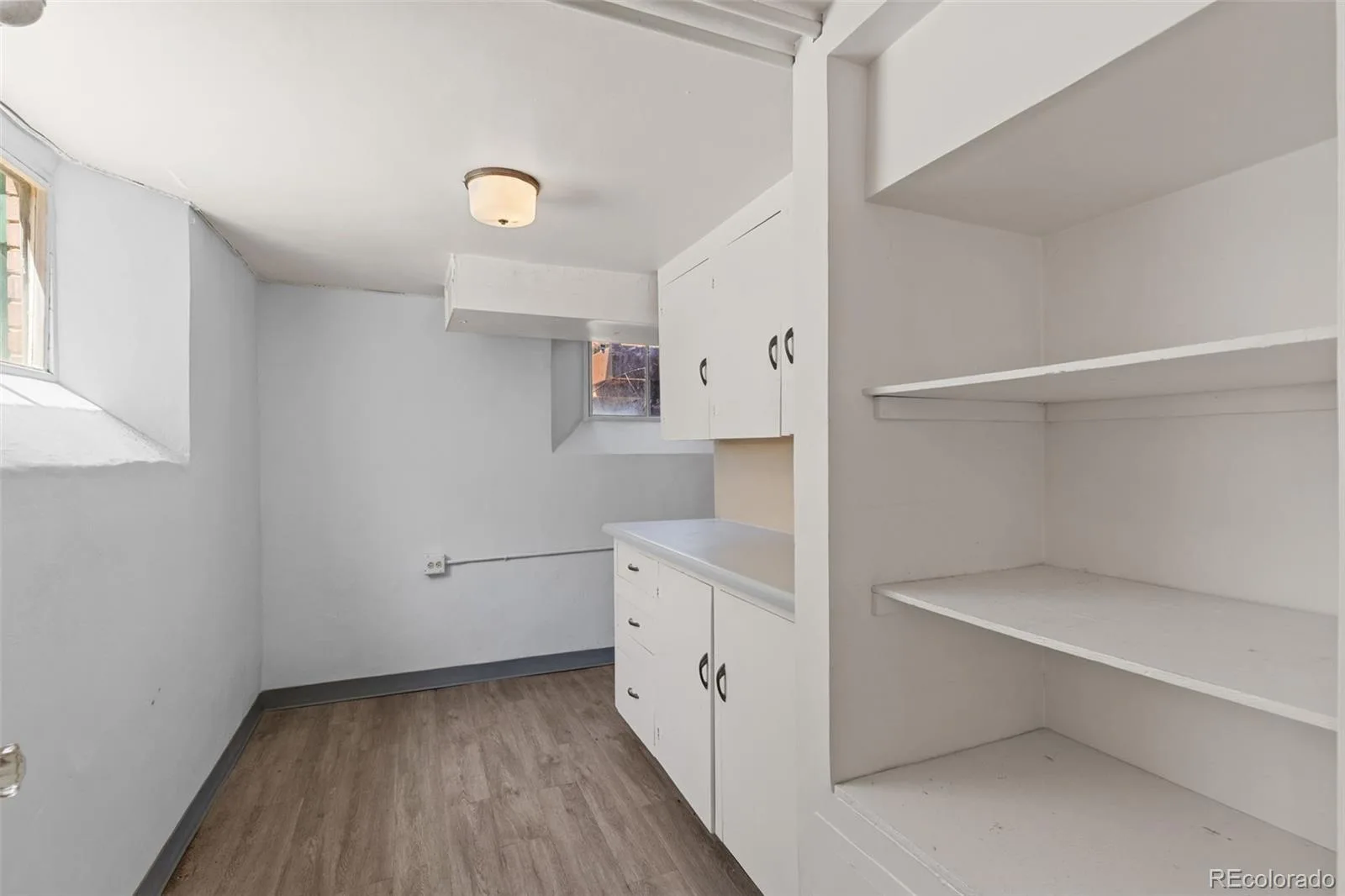 1129 N Jasmine Street Denver CO 80220 MLS #REC5217632 06162026220053 1600 31