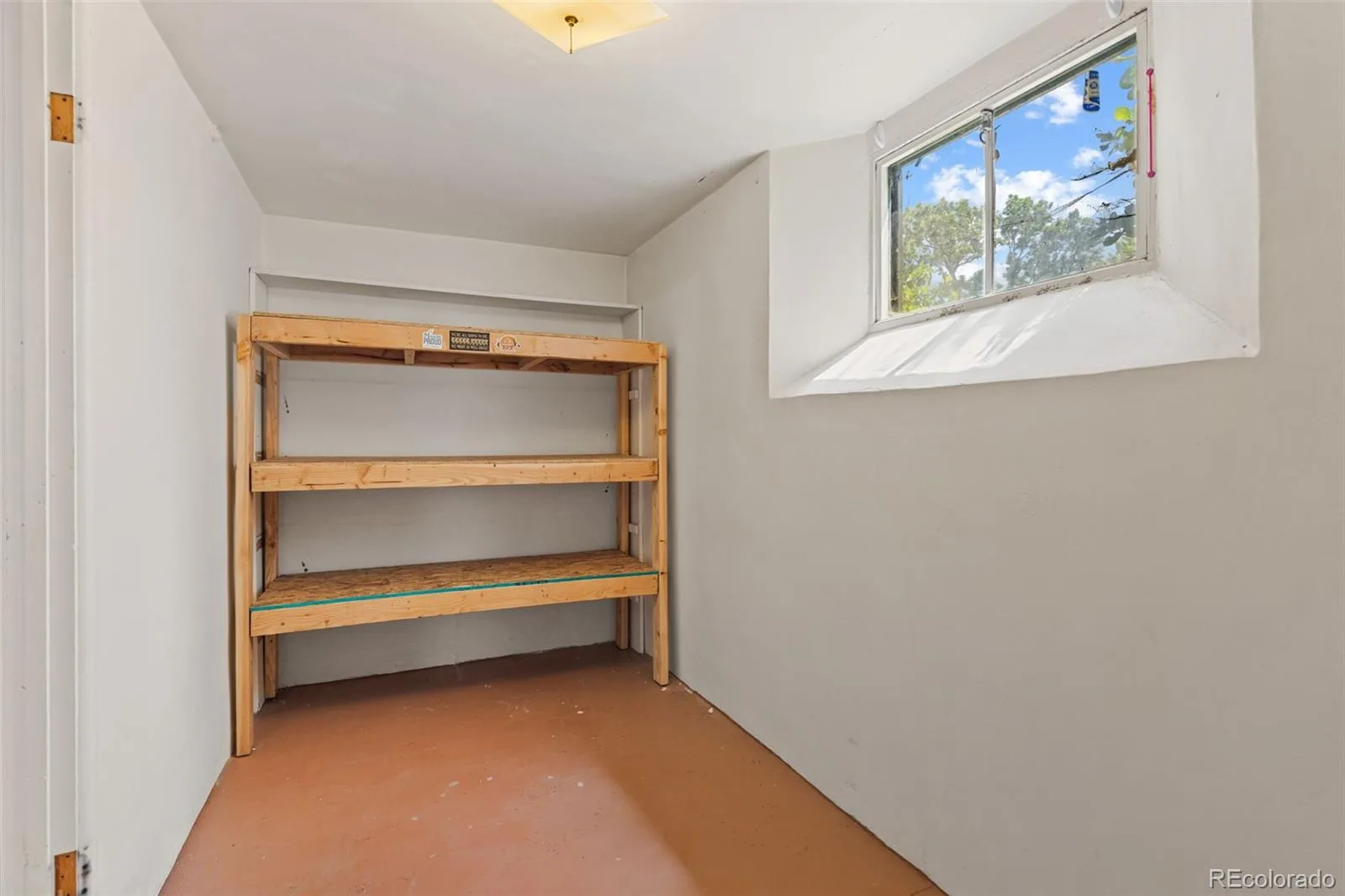 1129 N Jasmine Street Denver CO 80220 MLS #REC5217632 06162026220053 1600 32
