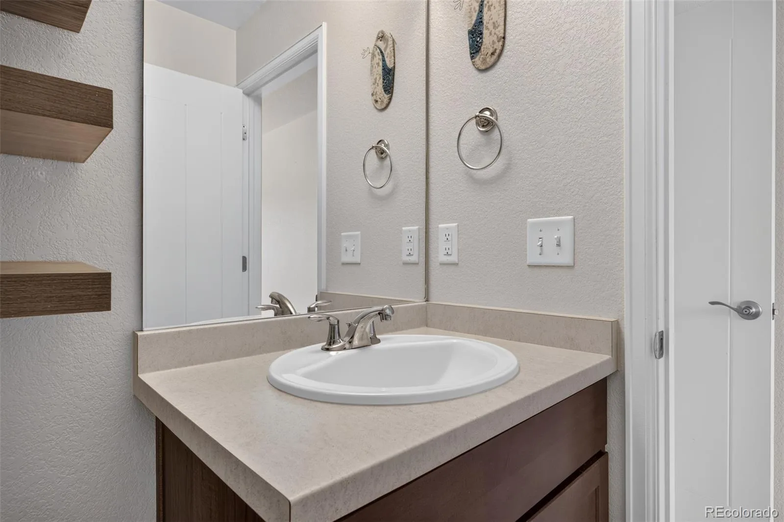 5843 Boston Street Denver CO 80238 | MLS #REC5218652 07252026020535 1600 21