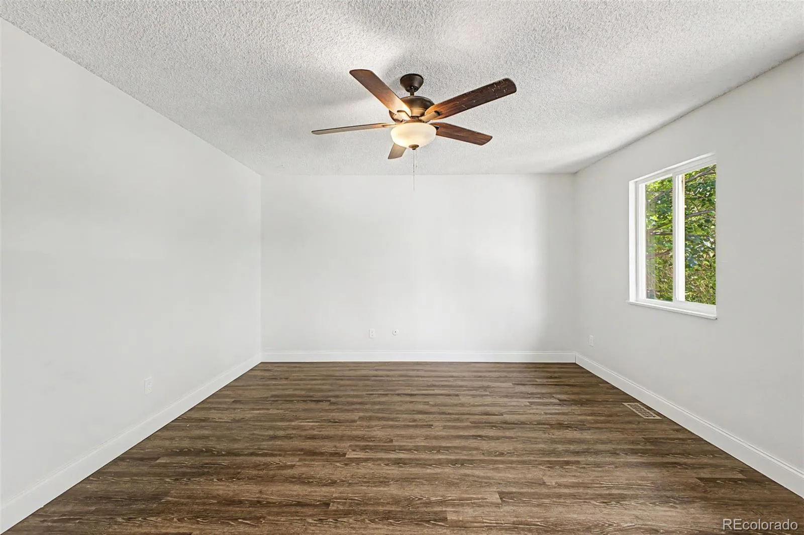 1361 S Andes Street Aurora CO 80017 MLS #REC5218850 06182026155512 1600 15