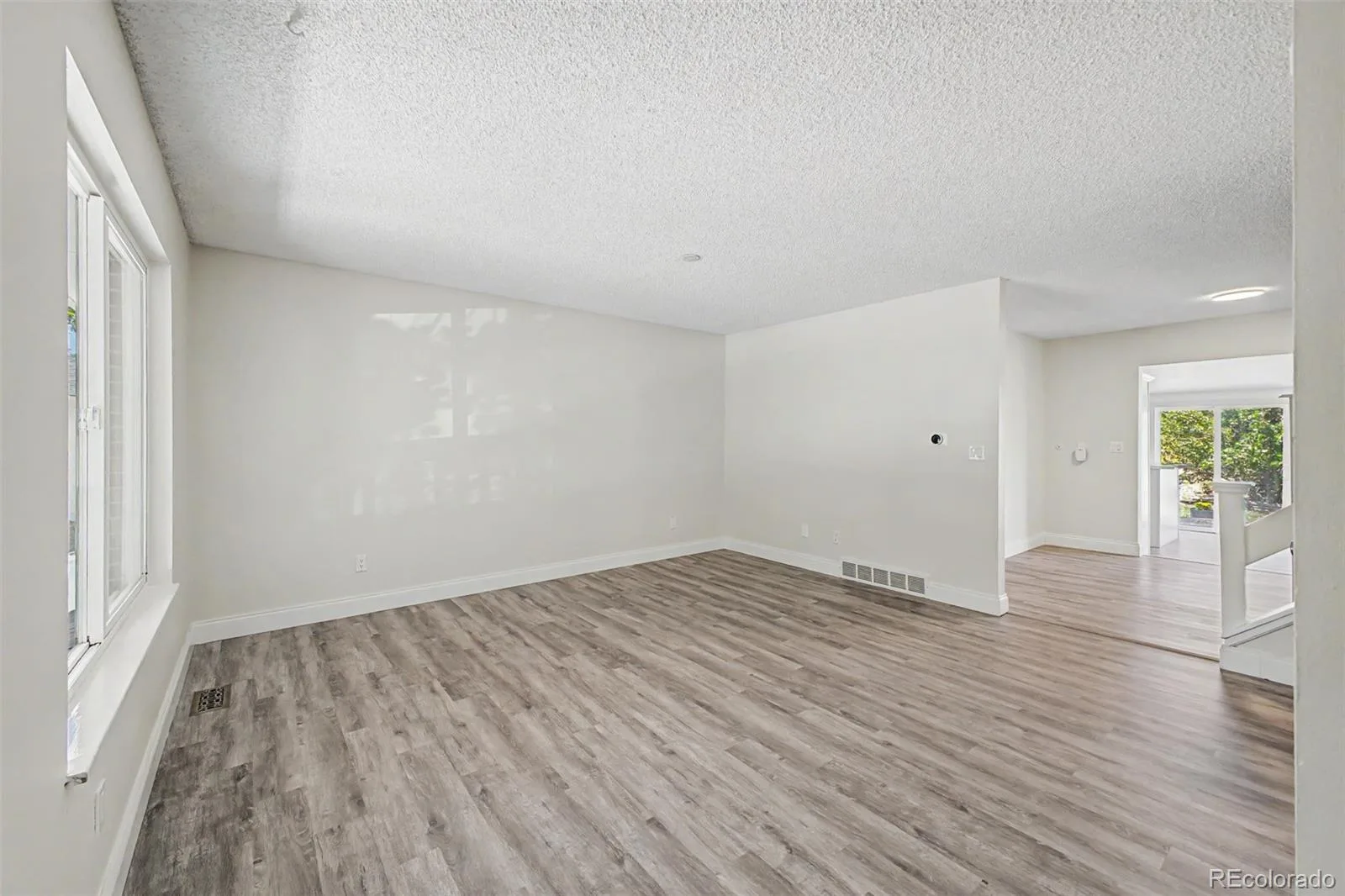 1361 S Andes Street Aurora CO 80017 MLS #REC5218850 06182026155512 1600 5