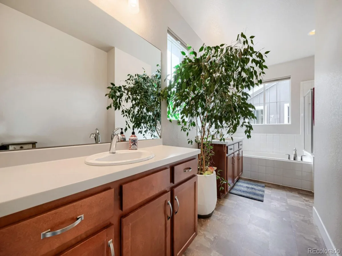 1877 W 137th Lane Broomfield CO 80023 MLS #REC5224858 06012026231433 1200 16