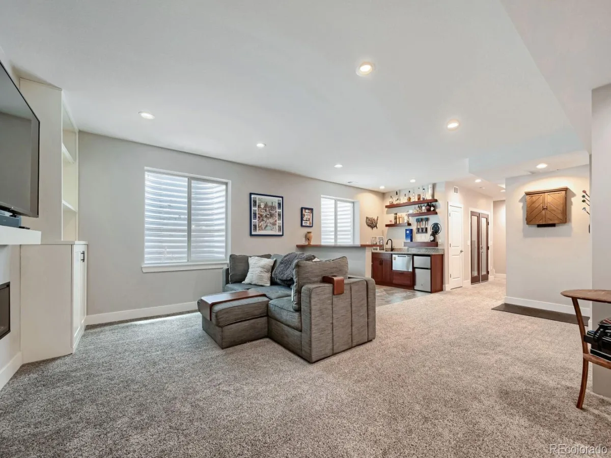 1877 W 137th Lane Broomfield CO 80023 MLS #REC5224858 06012026231433 1200 23
